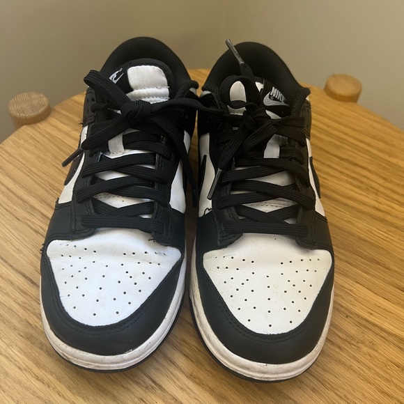 Nike Black and White Dunk lows pandas - Picture 2 of 7